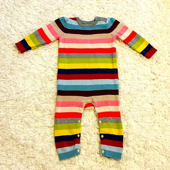 🌈 Baby Gap Rainbow Striped Onesie - Picture 3 of 5